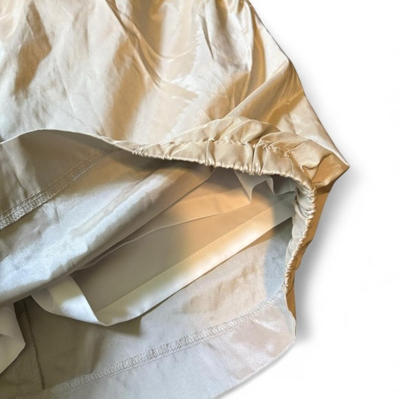 Women's light gray Skort - Picture 4 of 6